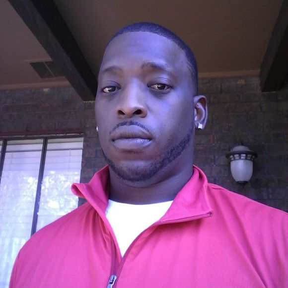 Meet your Posher, Deantony - Picture 1 of 1